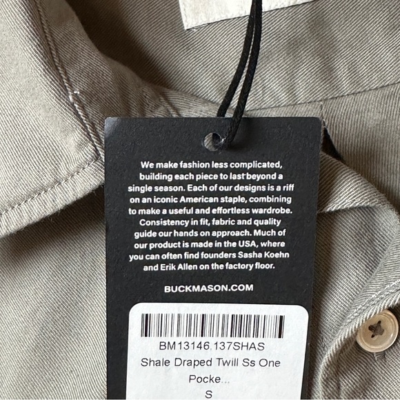 Buck Mason Mens Small Draped Twill Short One Sleeve Pocket Shirt in Shale NWT - Picture 5 of 7